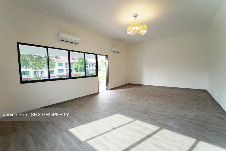 Pasir Ris Beach Park (D18), Semi-Detached #168458402